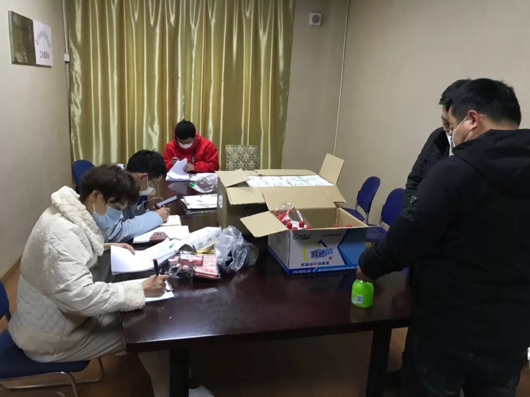 1640305427666413.jpg 640.webp (7).jpg